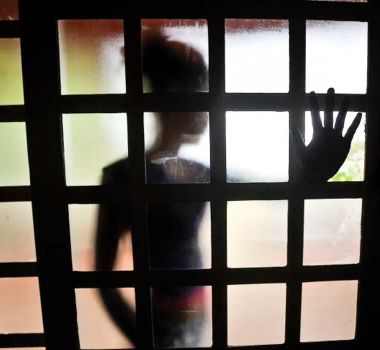 Imagem - Câmara adia votação de PL que aumenta pena de estupradores