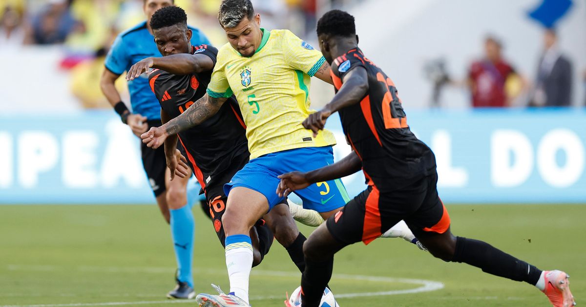 Seleção Brasileira em ação na Copa América.