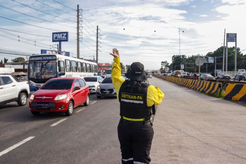 Agentes do Detran atuando nas rodovias.