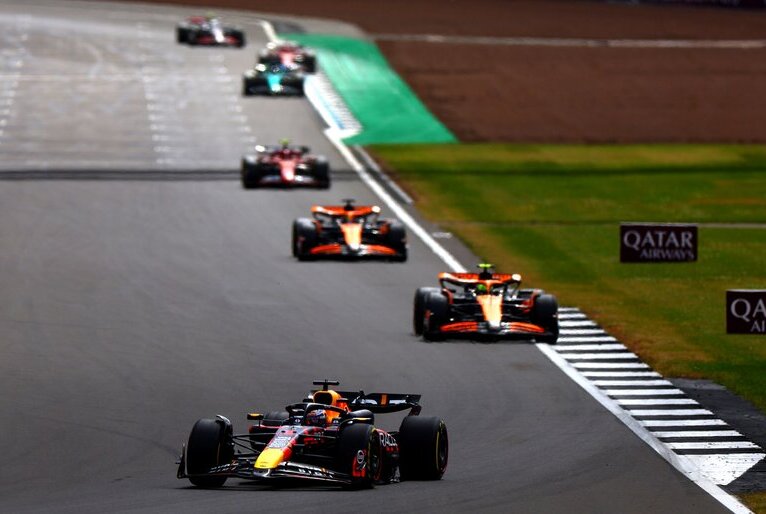 GP de Interlagos terá corrida sprint na temporada 2025. 