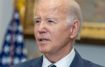 Biden elogia escolha de Tim Walz como vice de Kamala Harris na chapa democrata