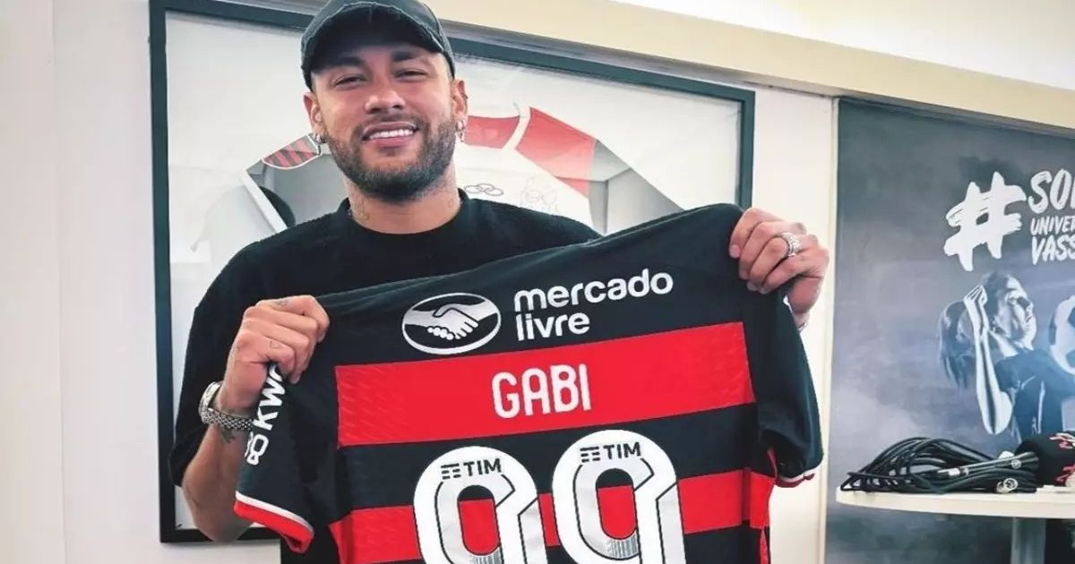 Neymar com camisa de Gabigol - 