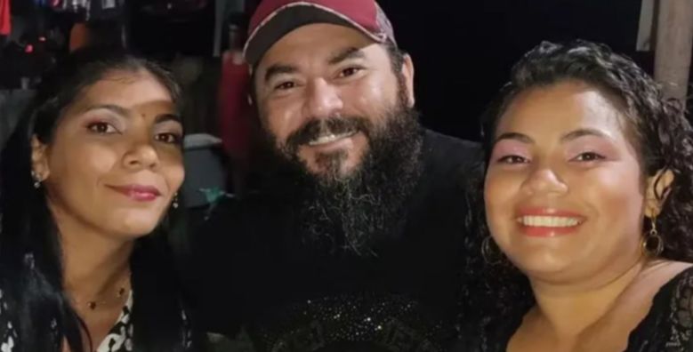 (As duas irmãs, Ananda e Deica e o marido, Marcelo Oliveira.)