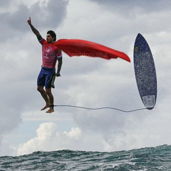 Internautas fizeram memes com a foto de Gabriel Medina