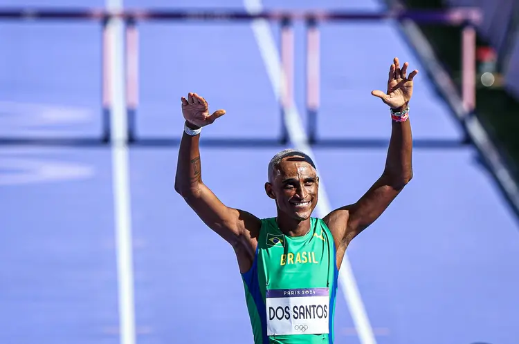 "Piu" está na final dos 400m com barreiras, em Paris. 