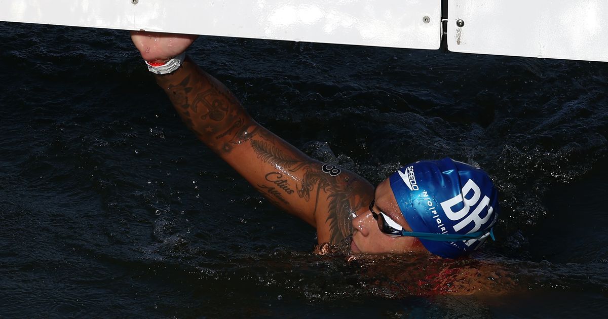 Ana Marcela Cunha ficou fora do pódio na maratona aquática - 