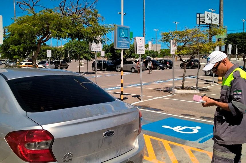 A penalidade fixada no CTB não tem bastado para evitar o desrespeito à lei.