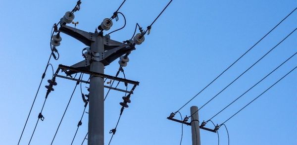 Restaurante é flagrado e atuado por furto de energia elétrica, em Icoaraci
