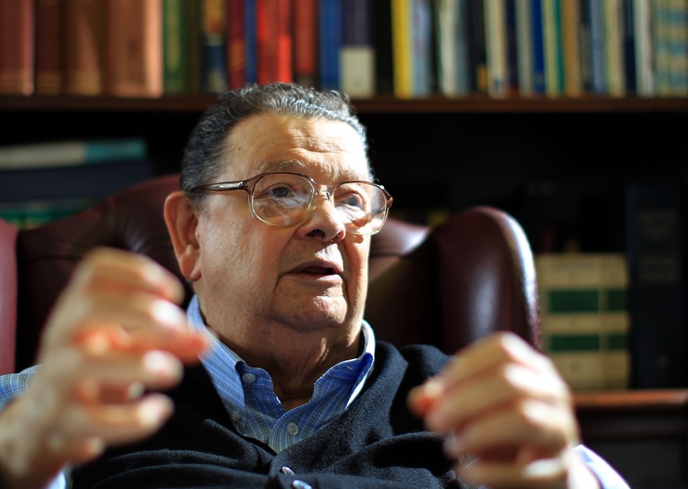 Delfim Netto, um dos economistas mais poderosos do país e também uma das figuras mais complexas da história brasileira.