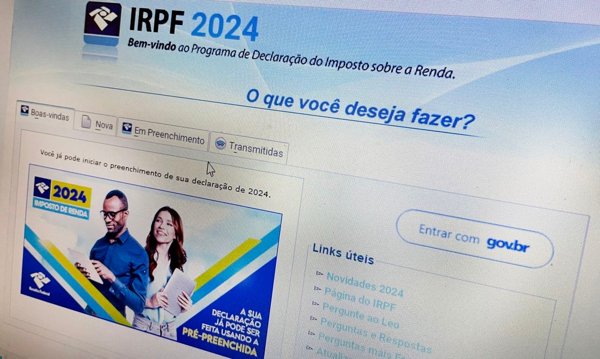 Para saber se teve a declaração liberada, o contribuinte deve acessar a página da Receita na internet.