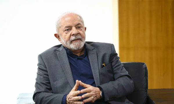 Lula defende política de valorização do salário mínimo e reitera: Salário não é gasto