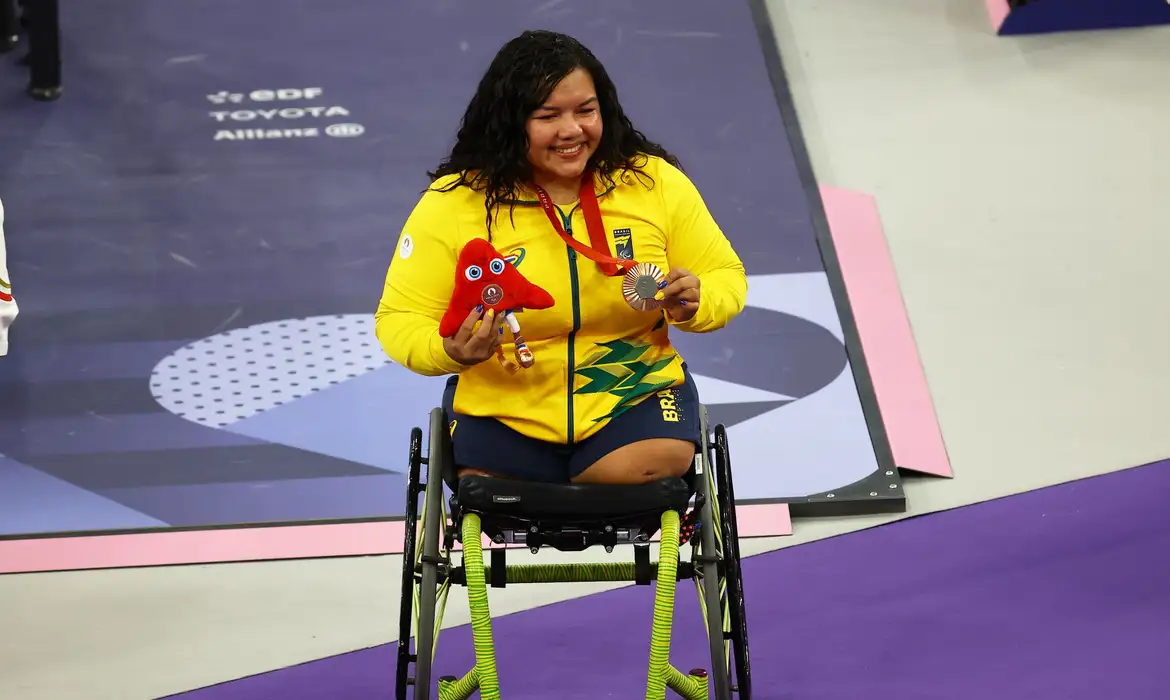 Maria de Fátima Castro, do Amazonas para o pódio em Paris.