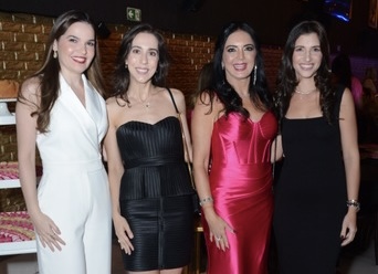 Fadia com Ana Maiorana, Paula Maiorana e Camila Maiorana