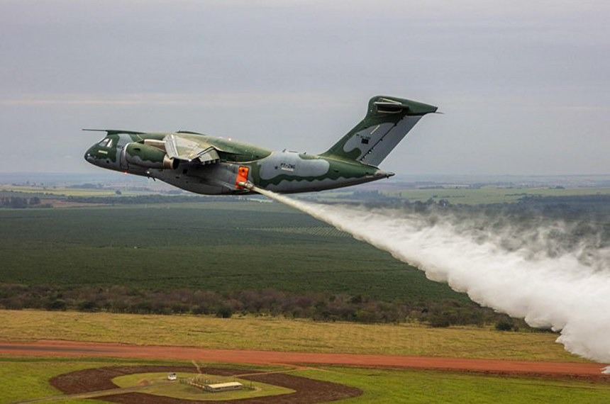 O senador busca mobilizar o Poder Executivo a apresentar projeto de lei que crie uma brigada aérea de combate a incêndios no órgão. 