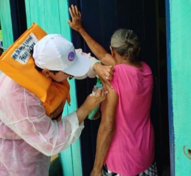 Imagem - Dia D contra a gripe leva vacinação às comunidades ribeirinhas de Belém