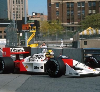 Imagem - McLaren terá carro com pintura histórica utilizada por Ayrton Senna no GP de Singapura