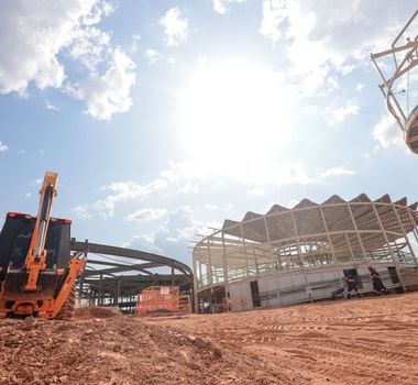 Imagem - Vice-governadora vistoria obras de construção da Usina da Paz de Tucuruí, no sudeste do Pará