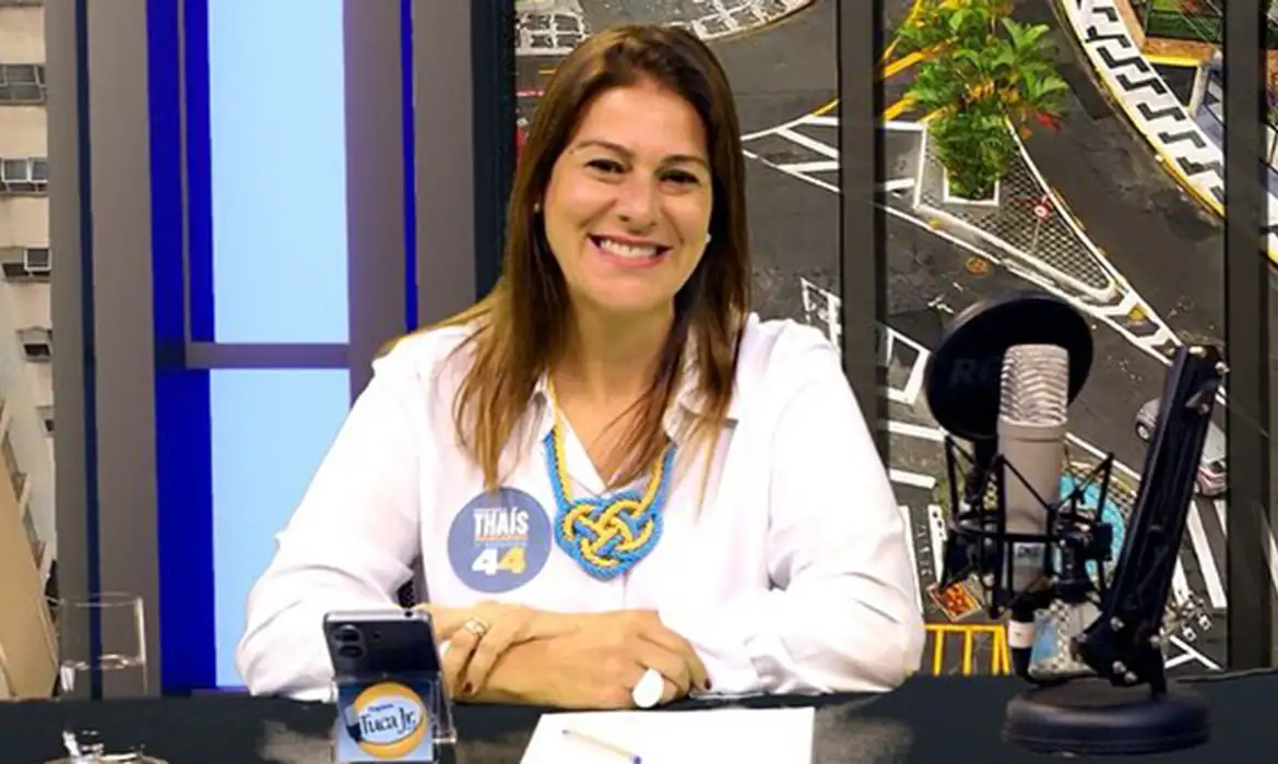 (Candidata à prefeitura de Guarujá sofre atentado a tiros)