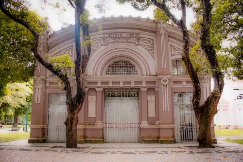 Teatro Waldemar Henrique localizado na Presidente Vargas, em Belém