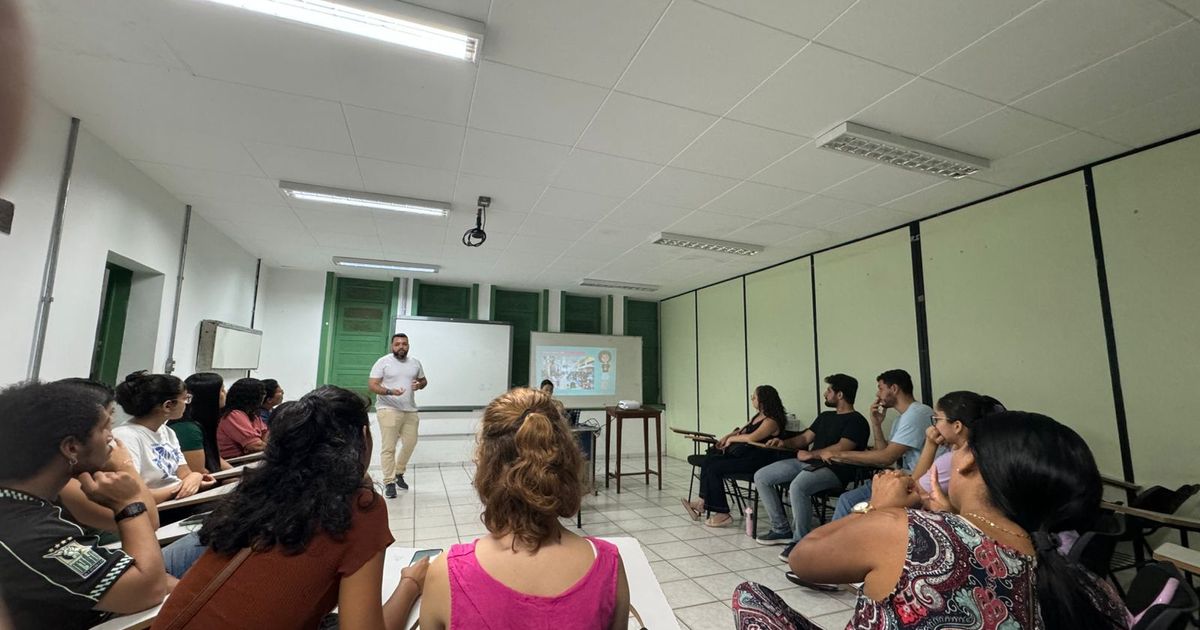 Roda de conversa no Campus CCBS da Universidade do Estado do Pará (UEPA), em Belém. 