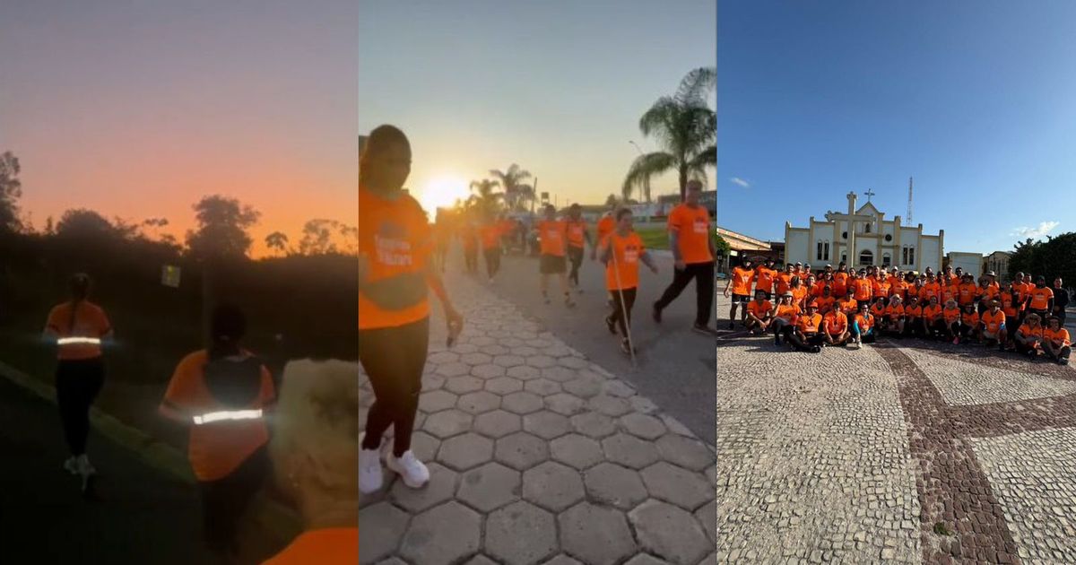O grupo de romeiros caminha de Castanhal até Belém, para participar da Festividade do Círio de Nazaré.