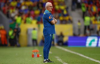 Dorival comemora vitória e vê melhoras no time do Brasil