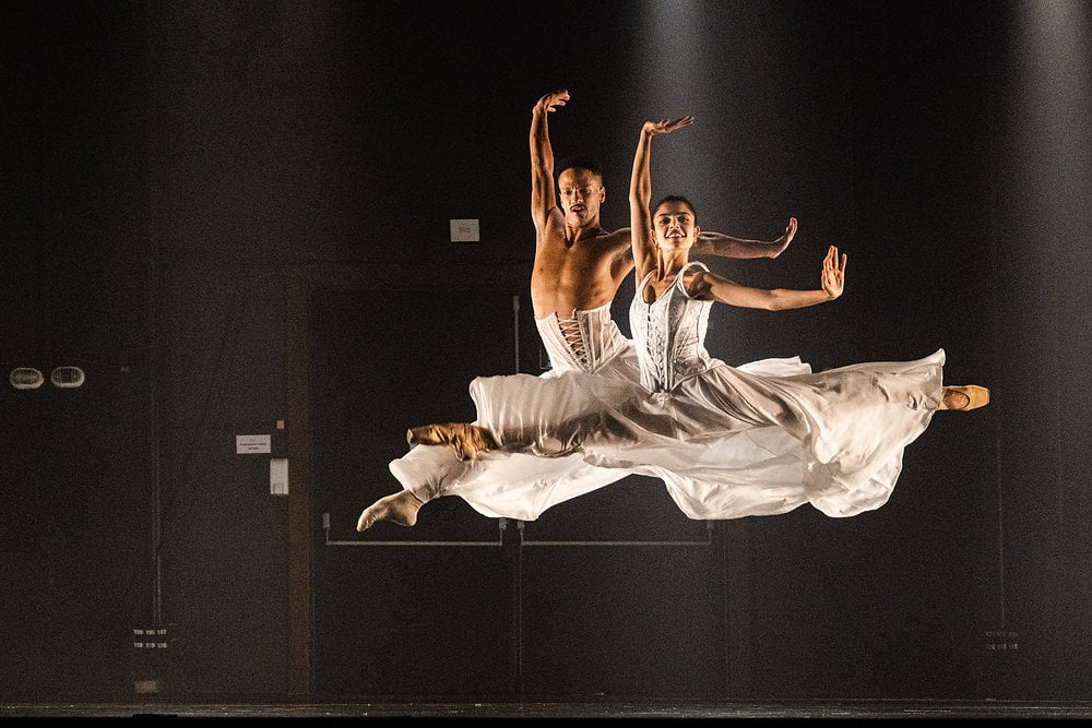 Os bailarinos Fernando Mendonça e Gabriela Sisto, da Cia de Ballet Dalal Achcar