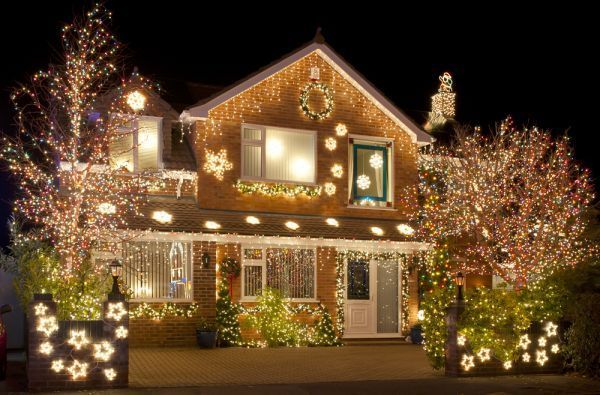 Natal é a época em que as pessoas costumam se reunir com a família e amigos, e caprichar na decoração de casa.