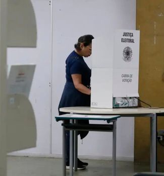 Imagem - Eleitores que não votaram no 2º turno têm até amanhã (7) para justificar ausência