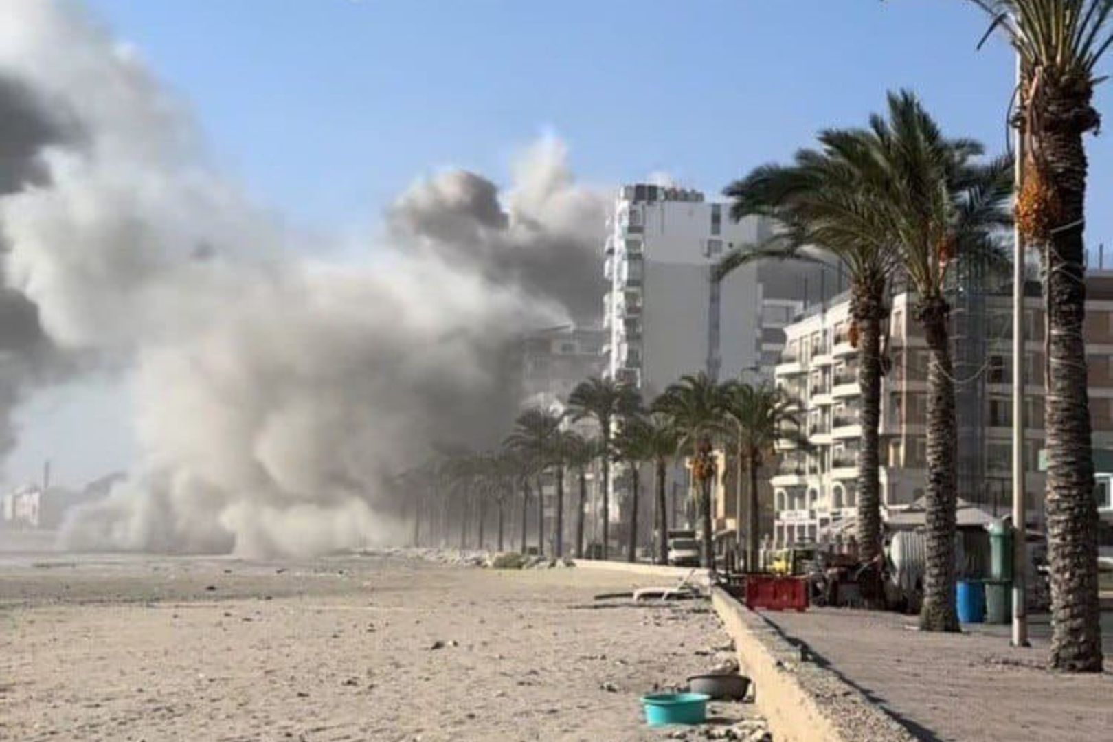 Hazbollah bombardeia Haifa, em Israel