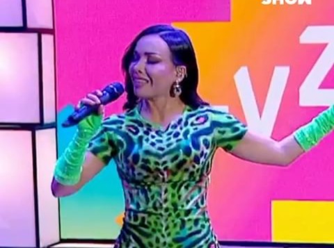 Viviane Batidão no Multishow.