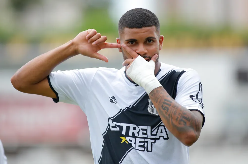 Ponte Preta tem retornos, mas perde o artilheiro do time antes da partida contra o Paysandu