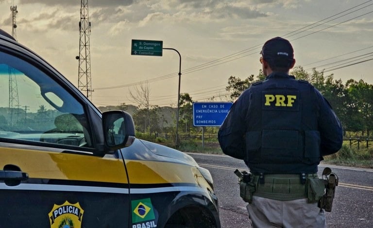 A Polícia Rodoviária Federal (PRF) realiza, a Operação Proclamação de República.