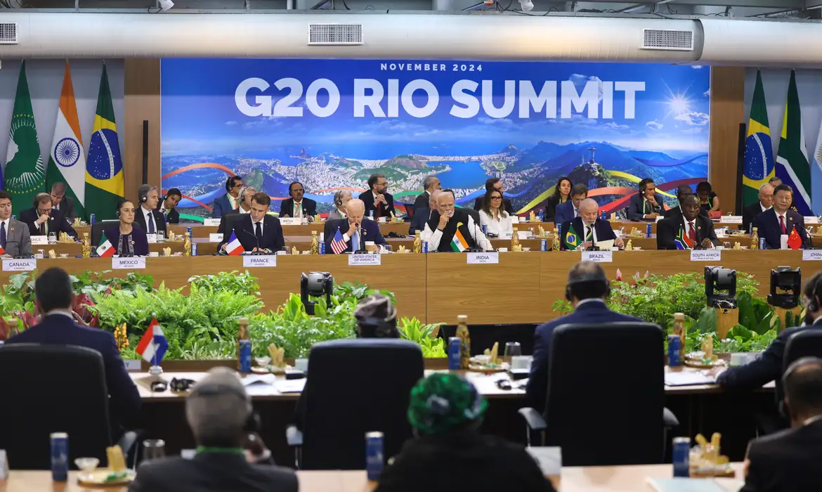 (Presidente discursou em plenária sobre reforma das instituições no G20)