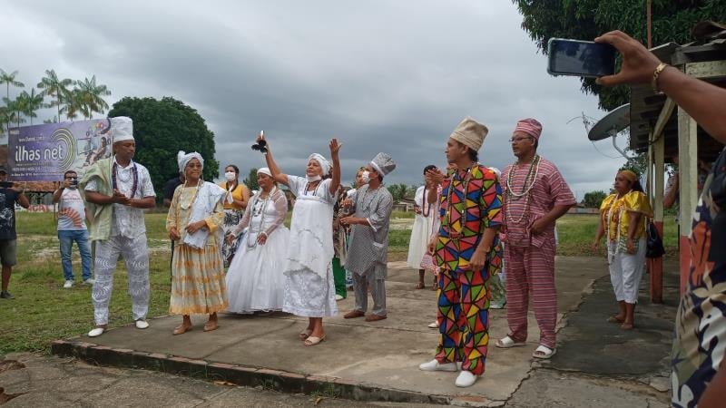 A programação finaliza no final da tarde do dia 22, com uma mesa de encerramento, seguida de um momento cultural com a banda Fé no Batuque.