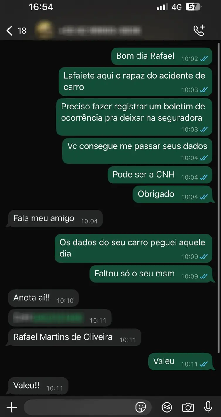 Conversa entre a vítima que teve os dados roubados e um dos oficiais do Exército alvo da Operação Contragolpe