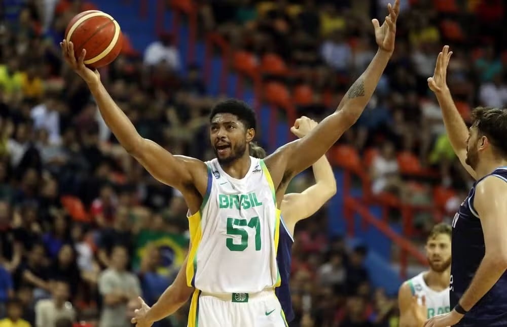 Bruno Caboclo tem 29 anos - 