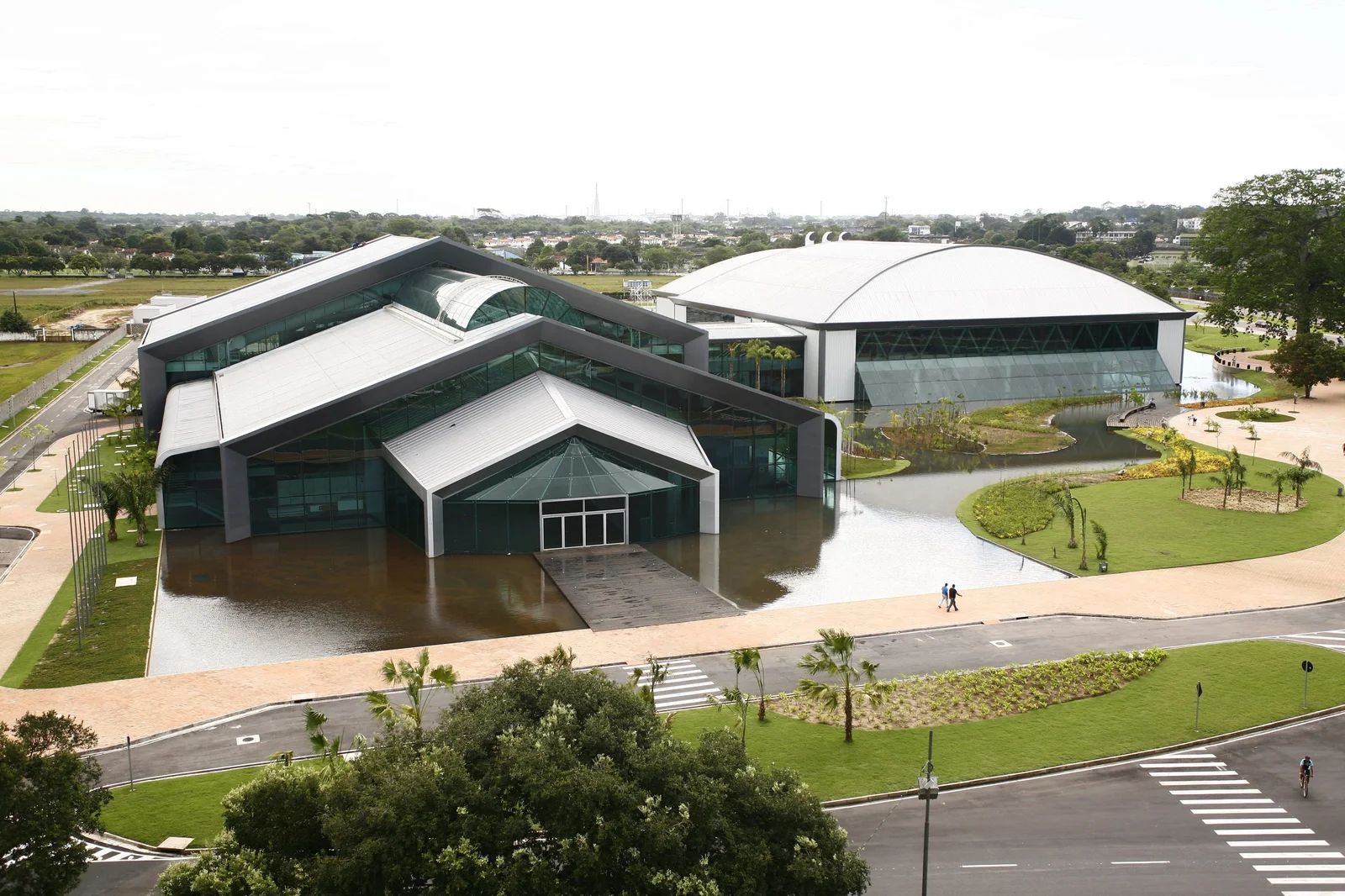 (Evento será realizado no Hangar Centro de Convenções.)