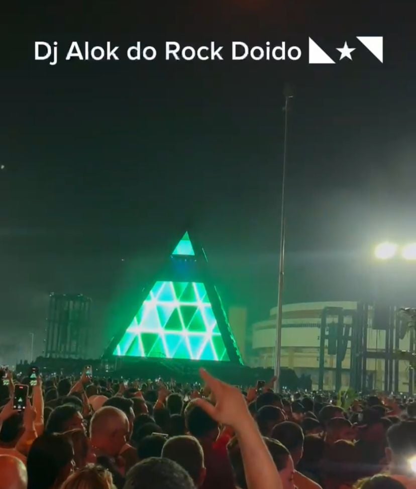 O artista ainda se intitulou como o "Dj Alok do Rock Doido'