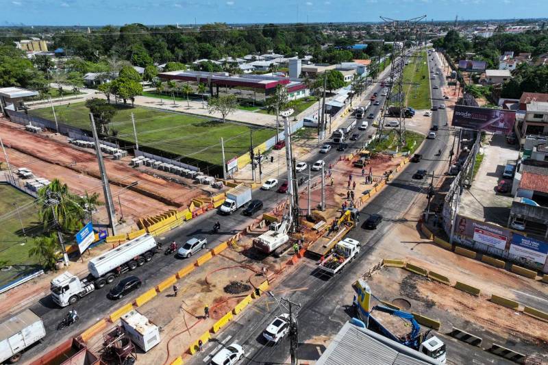 (O serviço foi executado no prazo e é essencial para a sustentação de toda estrutura.)