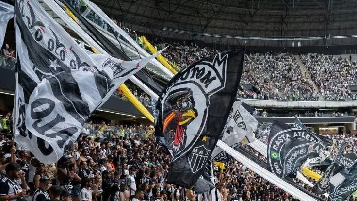 Atlético-MG é punido pelo STJD por briga de torcida na final da Copa do Brasil
