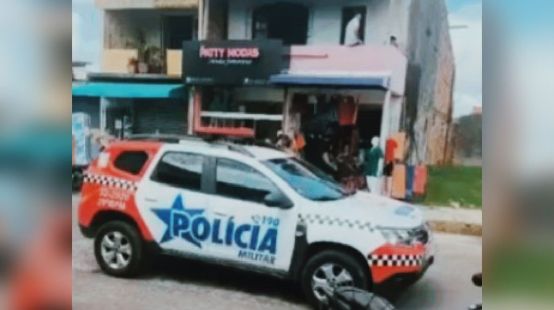 Um homem foi morto a tiros em frente a um supermercado no bairro do Maguari, em Ananindeua.