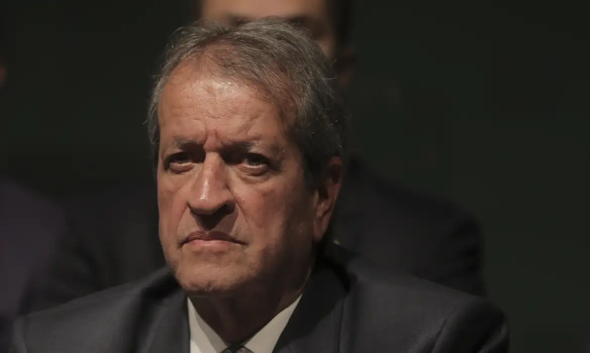 Valdemar Costa Neto e ex-assessor são investigados por planejamento de golpe de Estado.