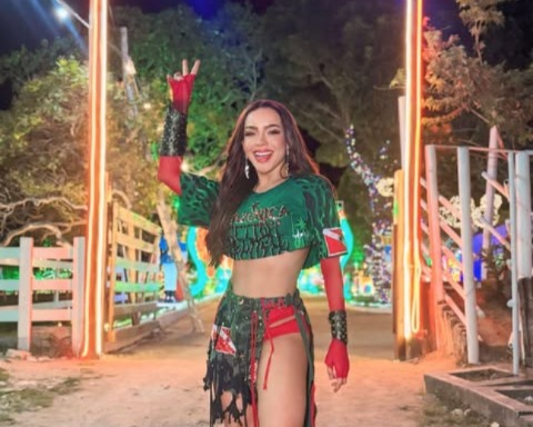 Vivi Batidão no Rancho do Maia.