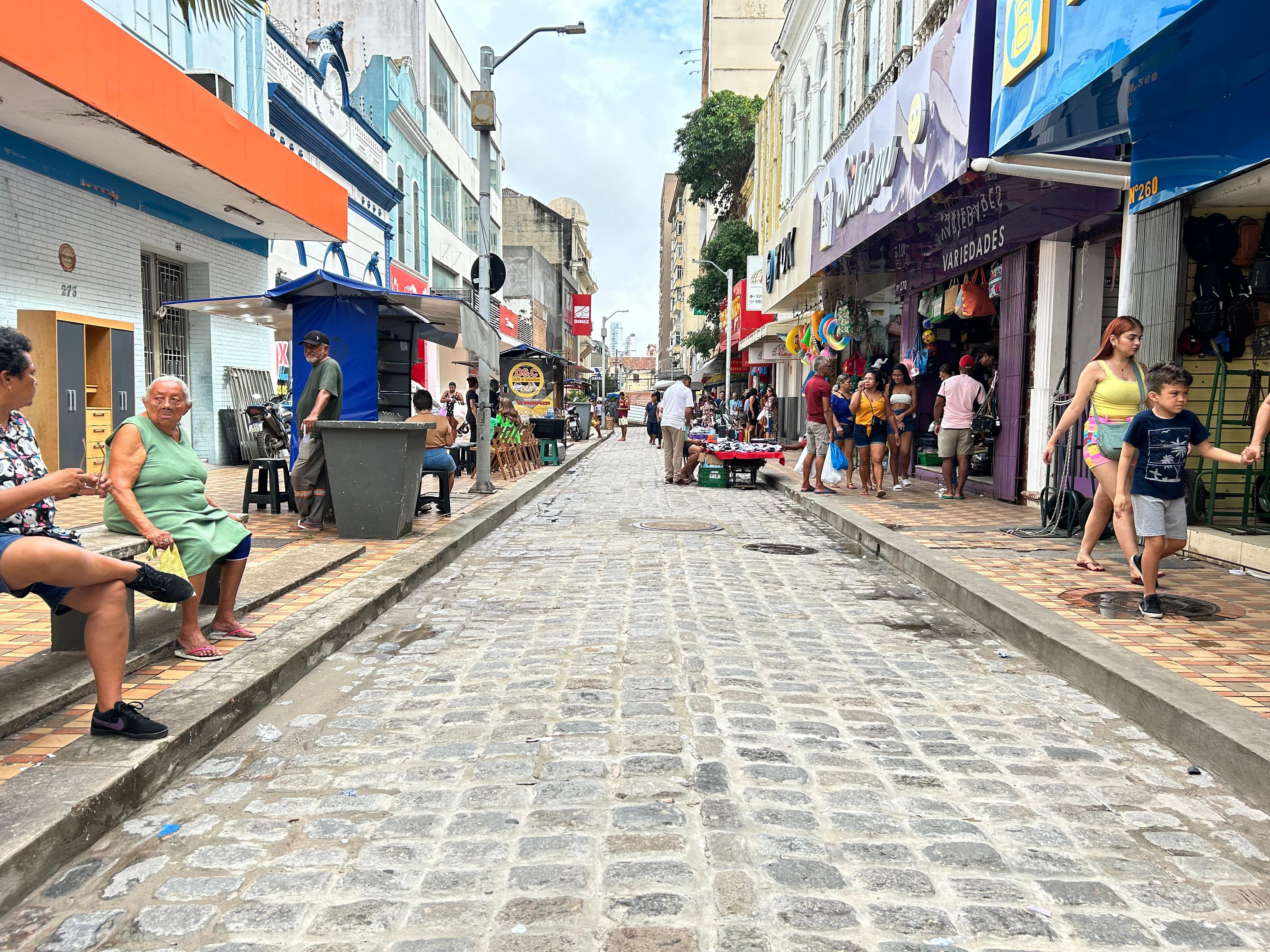 Obras avançam na Via dos Mercadores, no Centro Comercial de Belém