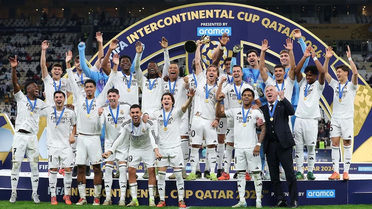 (Com show de Vini Jr. e Rodrygo, Real Madrid conquista o nono título intercontinental da FIFA.)