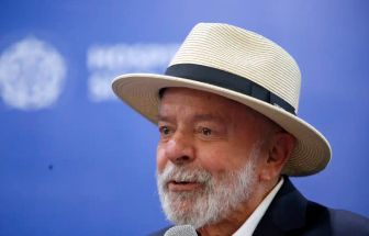 Lula está liberado para voltar a Brasília, afirma médico do presidente