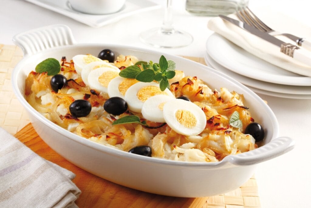 Bacalhoada (Imagem: Hans Geel | Shutterstock)