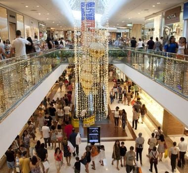 Imagem - Fim de ano: shopping centers crescem em vendas e fluxo de visitantes; assista