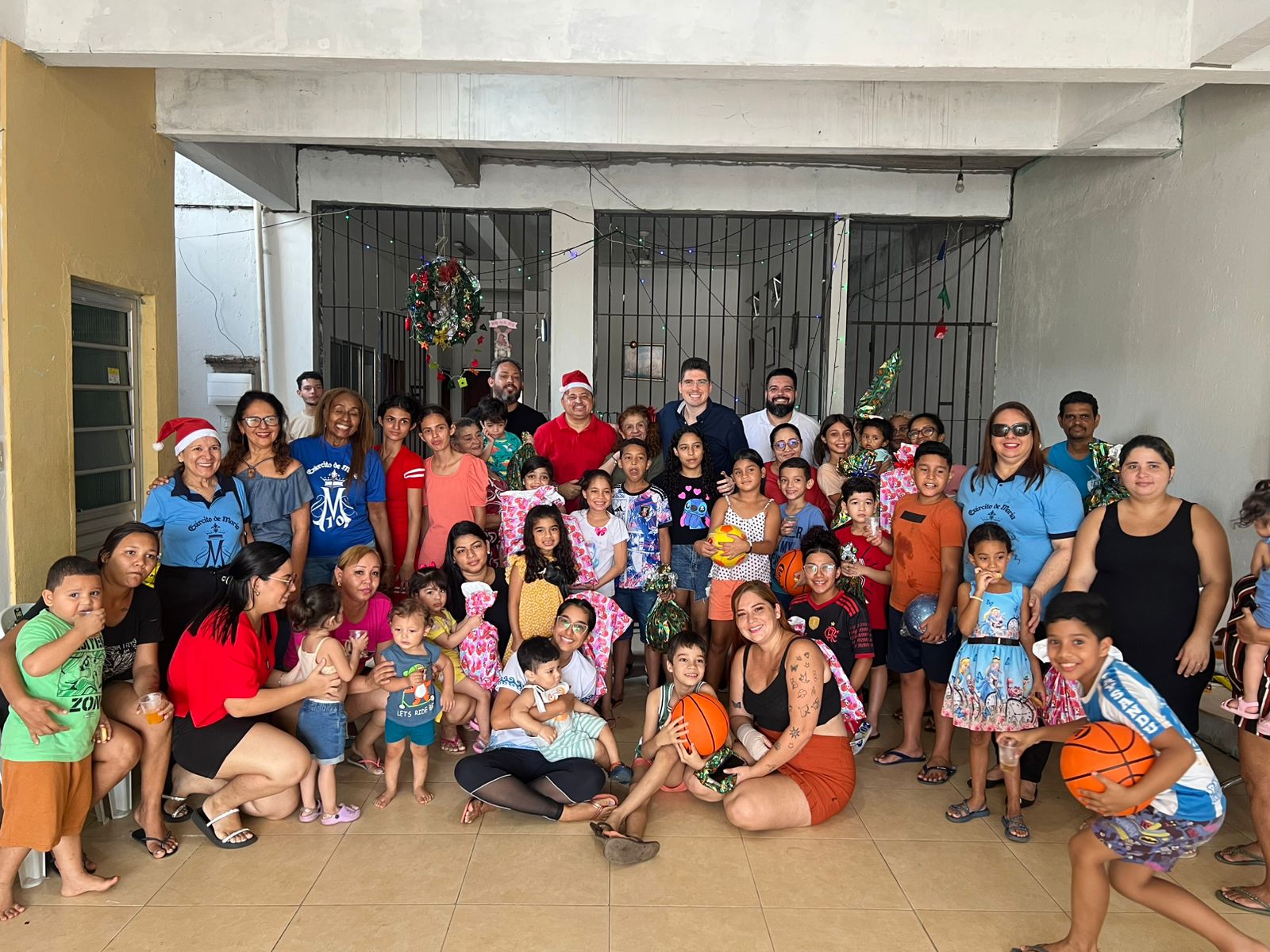 Campanha Sonho de Natal: Grupo Roma entrega brinquedos à Instituição, em Belém -